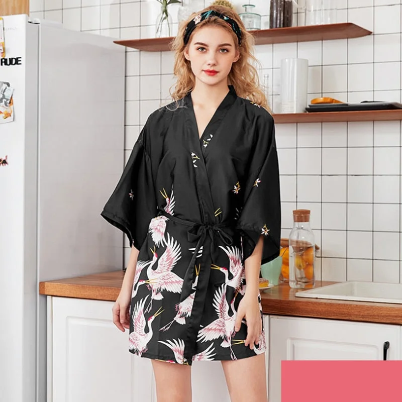 Short Kimono Robe