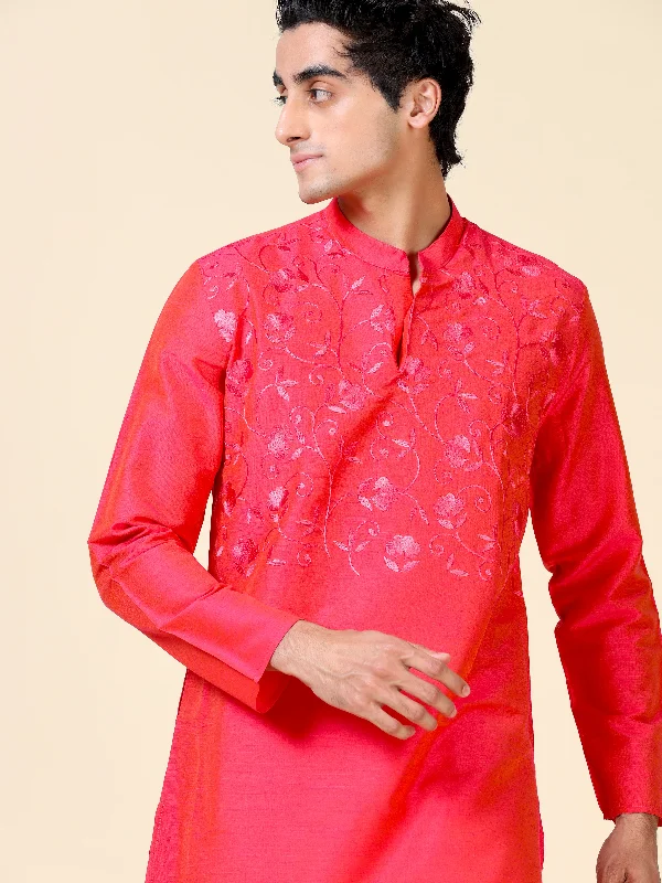 Tattva Men Embroidered Cotton Blend Asymmetric Kurta